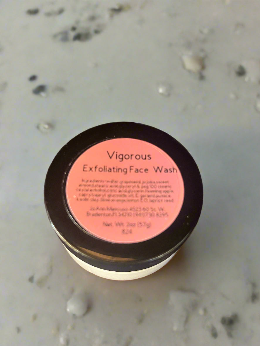 Exfoliating face wash with apricot seeds